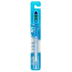 Cepillos de Dientes Oral B  123 X 6 U