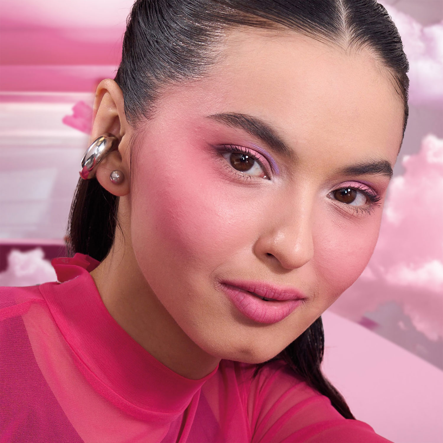 Rubor en Mousse Maybelline Cloudtopia Divine Crimson X 5 Gr - Imagen 11